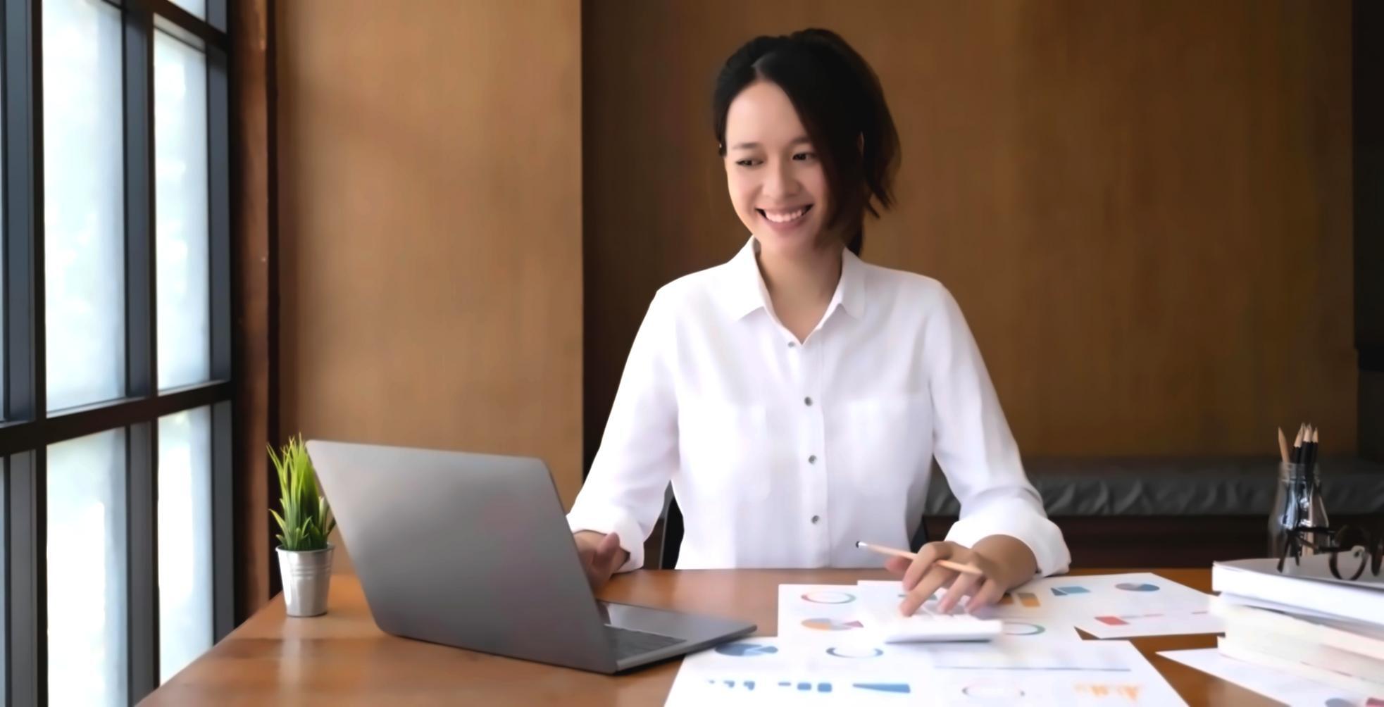 Detaillierte Finanzanalyse mit verschiedenen Datenquellen und Bewertungsmodellen